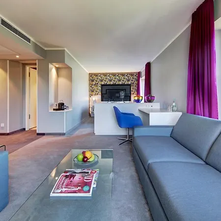 Hotel Am Remspark 3*