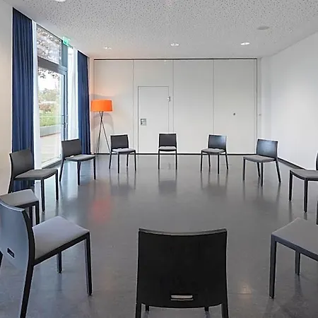 Otel Am Remspark 3*