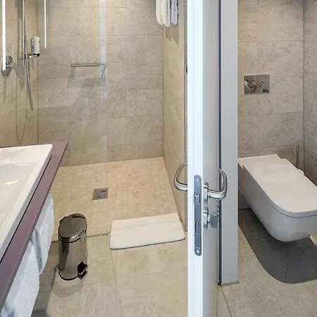 Am Remspark Otel 3*