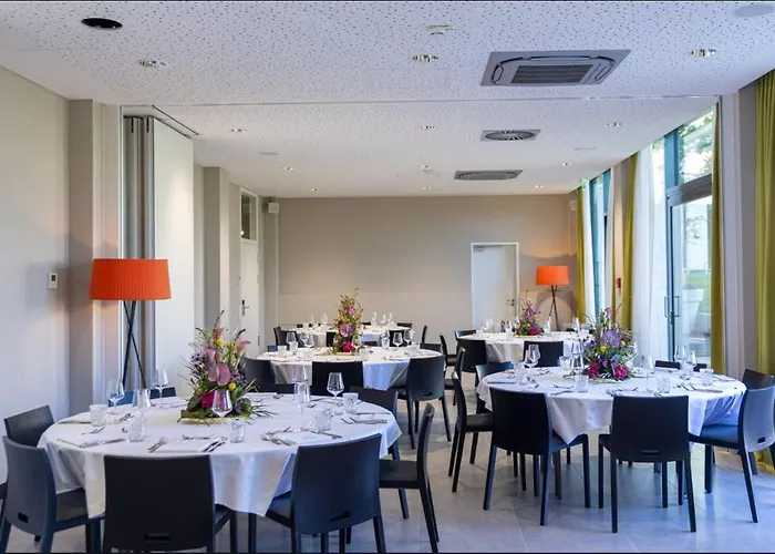 Am Remspark فندق